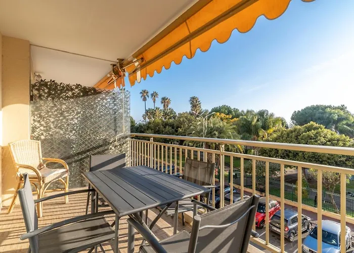 Le Mistral - Appt Avec Deux Balcons A Cannes