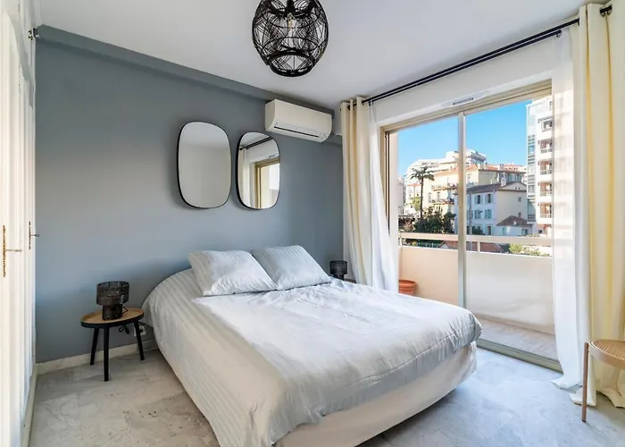 Le Mistral - Appt Avec Deux Balcons A Apartment *