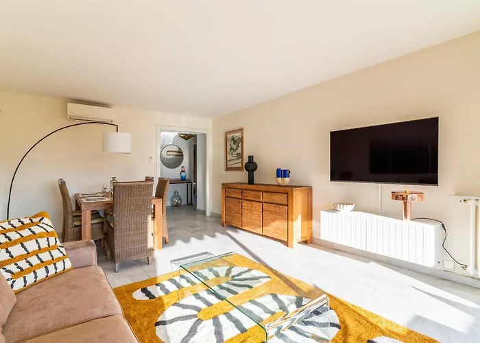 Le Mistral - Appt Avec Deux Balcons A Cannes